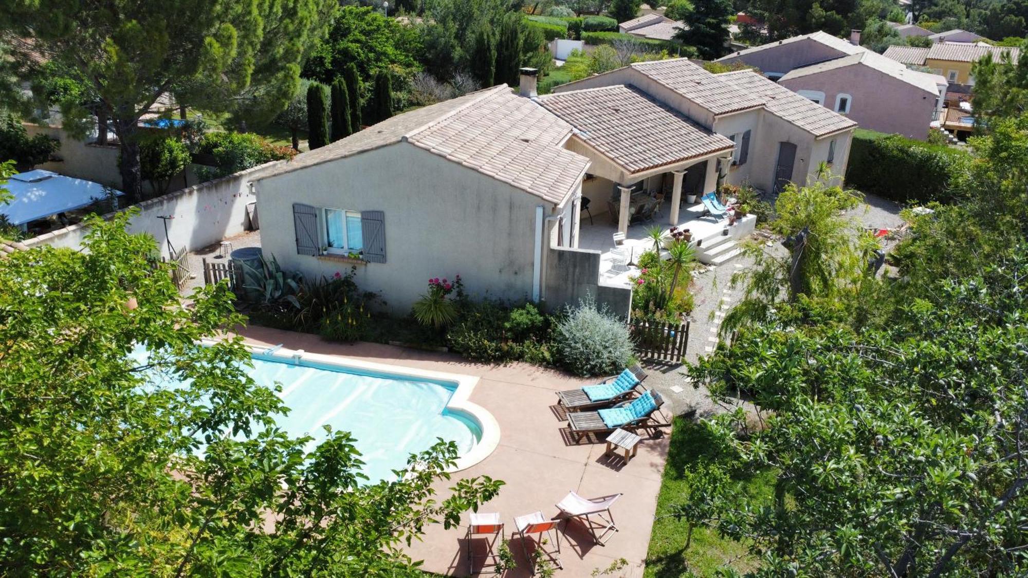 Studio Dans La Villa Les Cigales เลซิยอง คอร์เบรียส์ ภายนอก รูปภาพ